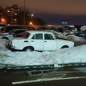поломаная картина
