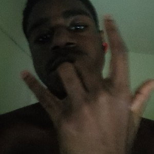 Look Im Rich Stand down