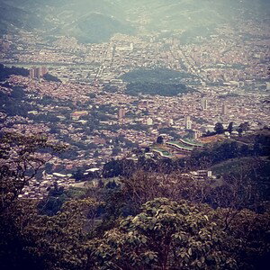 sueños tiene el mundo entero /blackkbaetbkmb 