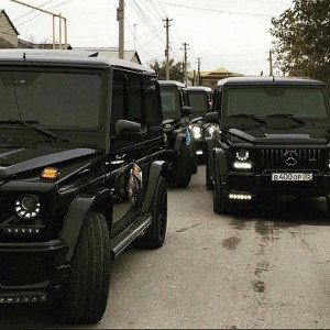 Black SUVs 