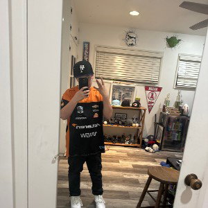 SK8R