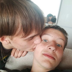 бляди 