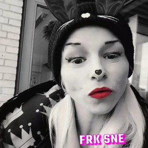 SnehvideSnowwhite U Where Sayin?!