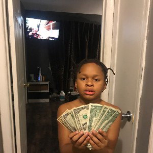 ROYAL MONEY (18:52:14)