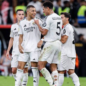 i sing for Hala Madrid  