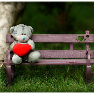 MENKOA_ALONE_