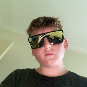 TAYZ 2