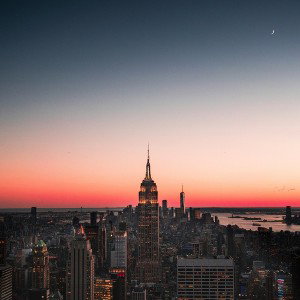 the life in a café in the city that never sleeps