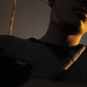 09