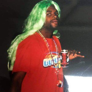 MANIAC BEATZ  -  CUZ SHE A MAINSTAGE JUNKIE 2024