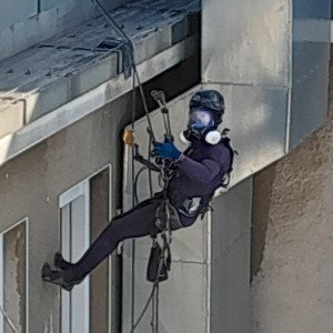 Last Heros do the world rescue