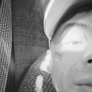Sigo De Pie _OsvBEeMe_ 