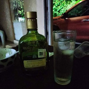 siempre bien firmes ala orden 