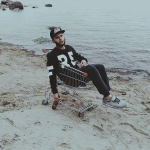 GRMICKEYNICE- 11ONTHEMOON