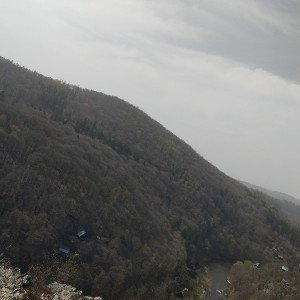 posvátný 