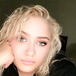 just_vibes by kinslee dalton