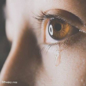Mama cry =Lawrence 