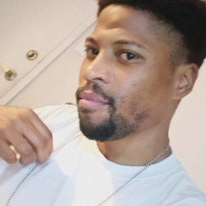 Derick G -fresh clothes