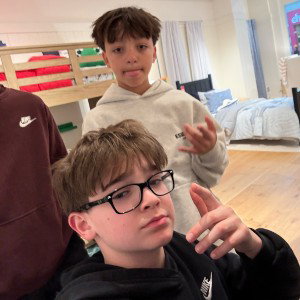 fuck dumi
