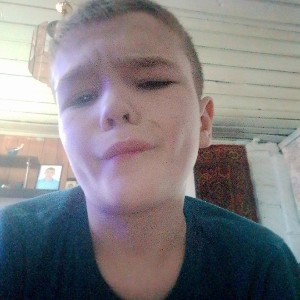 Андрей г****