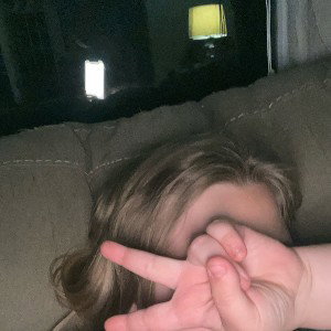 my name is Bailey and I’m a dumb singer