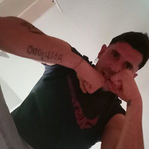 AdriElPunki - MALAS PASADAS 
