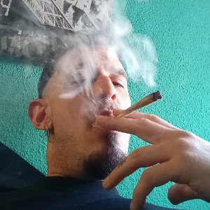 AdriElPunki - MALAS PASADAS 