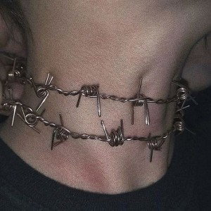 мазохистка