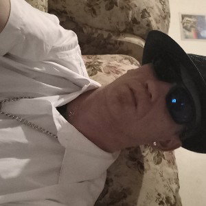 Yo who you are in the back again? What you gonna do when number will enter the end? Mj s who never die never end up in t
