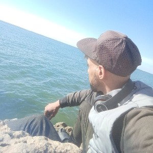 اللوم عليك البحر 😔