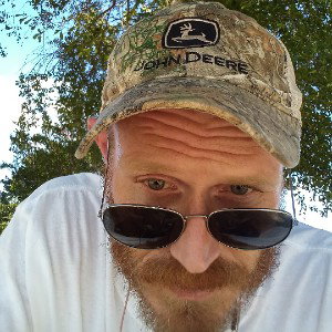 missing my pops im a masked up goonie mobster gangsta.probly shooter saw em now answer the phone call via sype dog bales