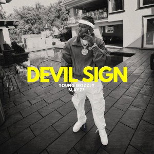 Devil Sign (09:52:33)