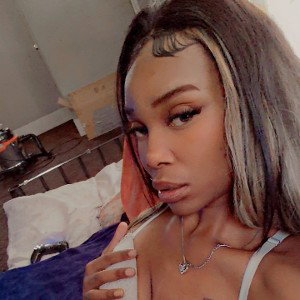 Nigerian_queen__