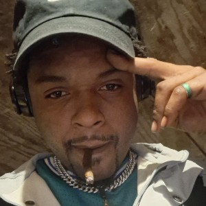 Roll A Wood n Float 2 Tha Moon A Pstyle-Freestyle(By Pthadawn)$1 🤴🏿🤴🏿🤴🏿🙏🙏💨💨