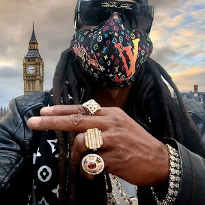 STREET MUTS 🐶 WE BULLET PROFF 🦍