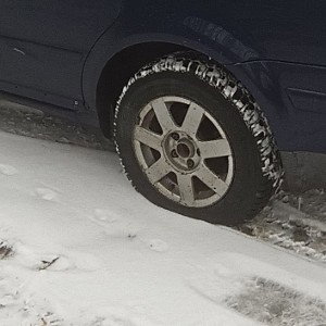 трек:
