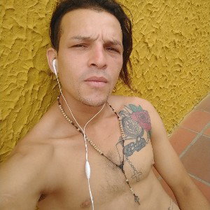 la destreza de eludwin Luciano nega