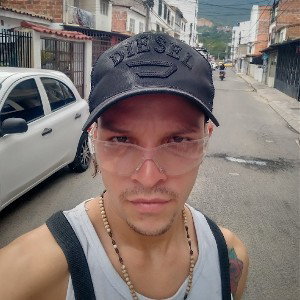 😶‍🌫️pendiente le pido mucho 🎵🎧🎧a Dios mío nega 👉🫂🙏🎤