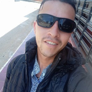 el tipo que le hace el en.ci como no 