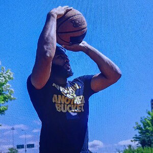 "GOTTA(KEEP)BALL'N...."