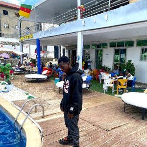 Booska Darel_Dans_Le_Noire__Creation_Evens_