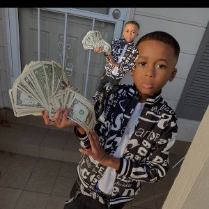 2 BANDS AT THE TIME ft lil money 