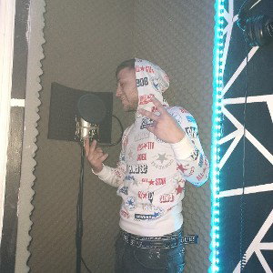 Fiebre de trap - Jnaz Ft Alvicreisy 