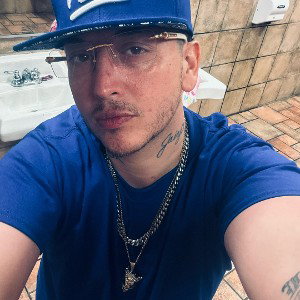 UNDERGROUND KiNG