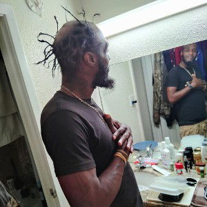makaveli back