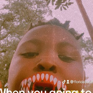 Ayy Ayy I’m in the car I’m at to crash out my go texting me I’m like what you want she want me to pick her up I’m with m