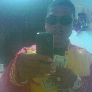 THROWING IT 🤑💰💵💲😎💯