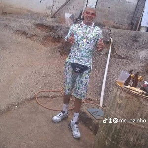 MCLEZINHO  ela emloquece