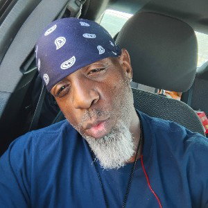"Always on my grind!" Featuring DatBeDatRicc aka Trustnotonesoul 