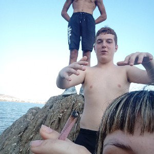 tha tin fas (feat: Akatalilos, Skinny D, Amani)